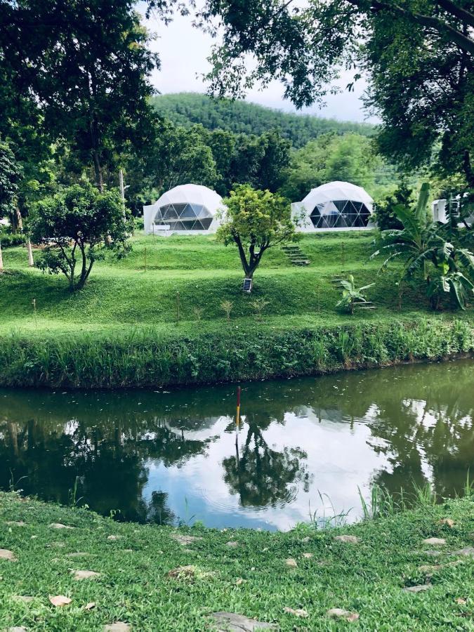 Panipa Organic Farm And Glamping Villa Pak Chong Eksteriør billede